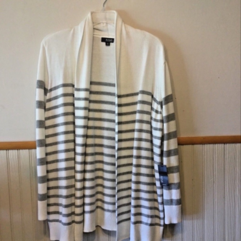 NWT  A.N.A  plus sz. Cardigan. 2X . New